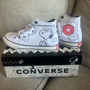 Converse Peanuts sneakers size 2